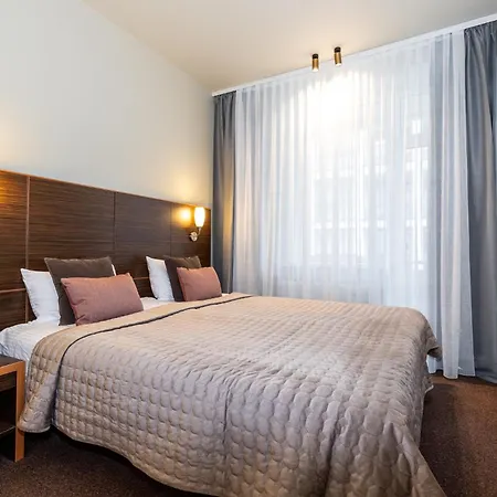 Alkos Namu Apartamentai * パランガ