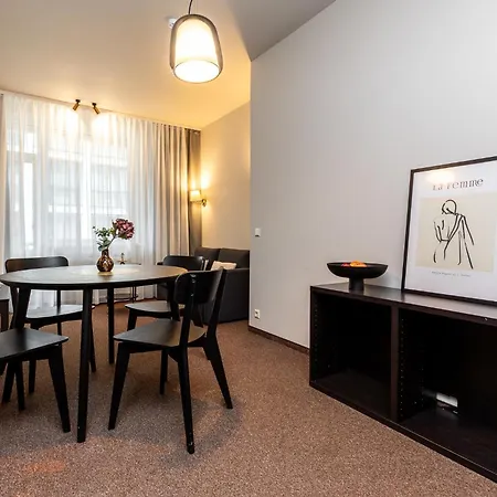 Alkos Namu Apartamentai パランガ