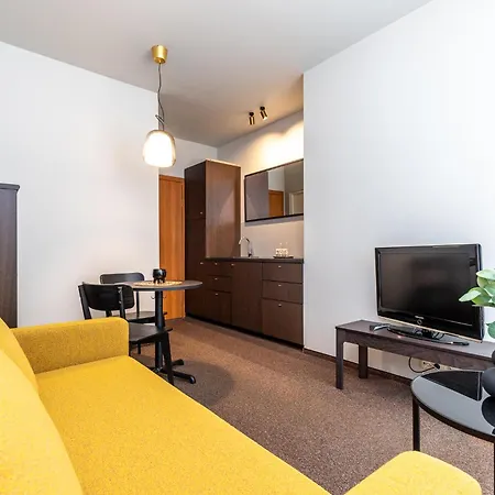 Alkos Namu Apartamentai パランガ